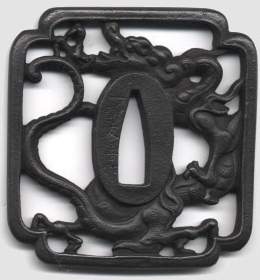 鍔四方龍